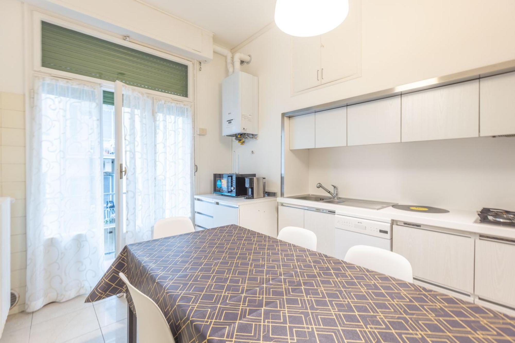 La Finestra Sul Centro, Bologna By Short Holidays 外观 照片