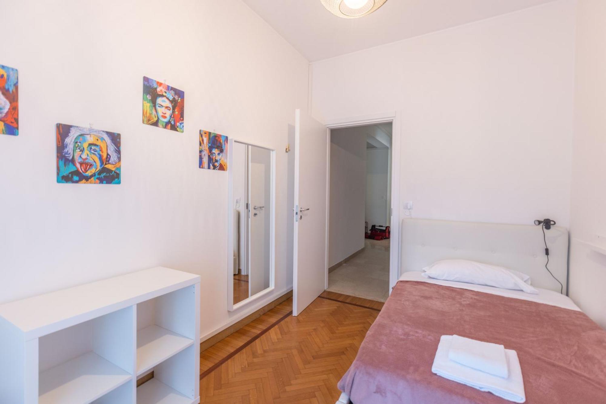 La Finestra Sul Centro, Bologna By Short Holidays 外观 照片