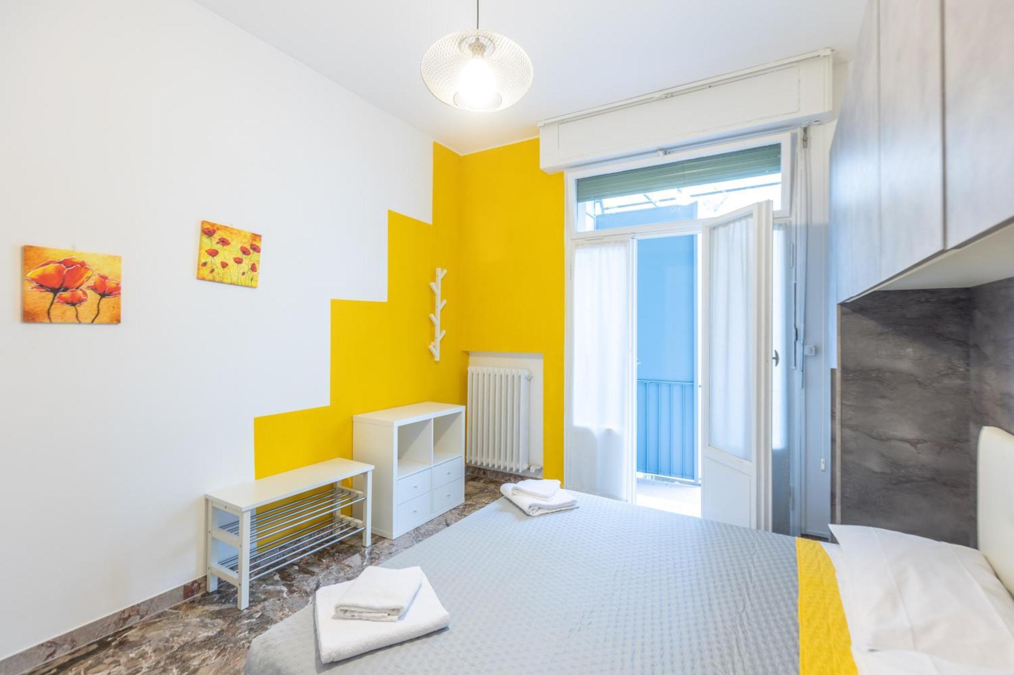 La Finestra Sul Centro, Bologna By Short Holidays 外观 照片