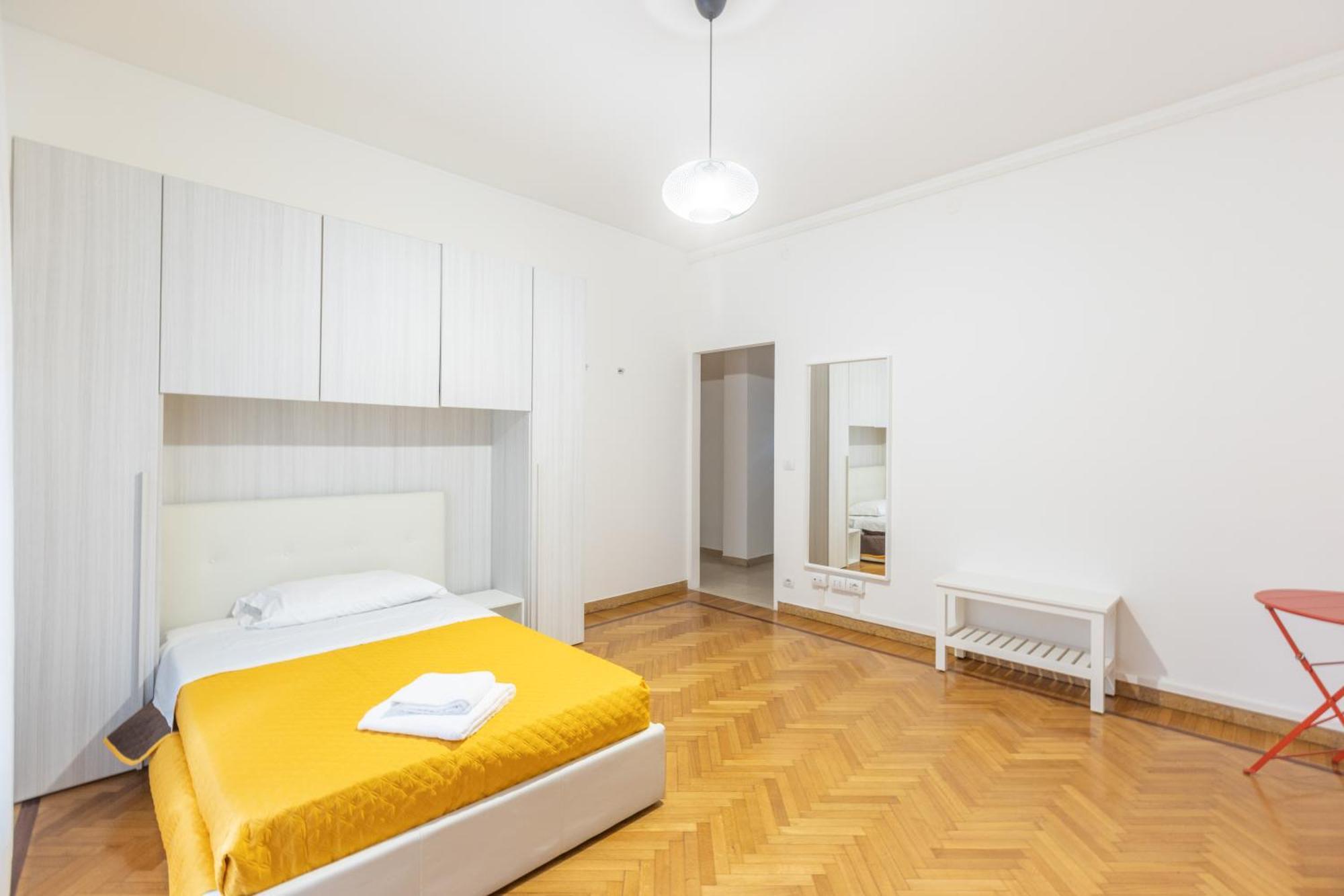 La Finestra Sul Centro, Bologna By Short Holidays 外观 照片