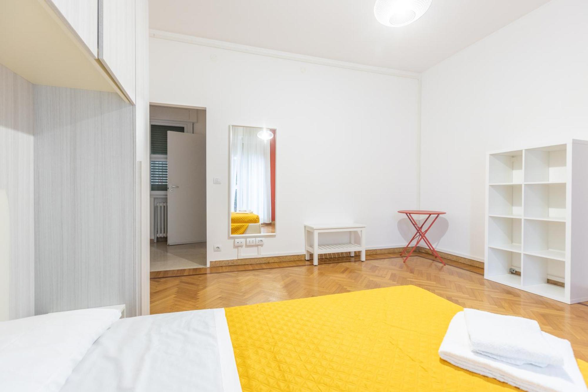 La Finestra Sul Centro, Bologna By Short Holidays 外观 照片