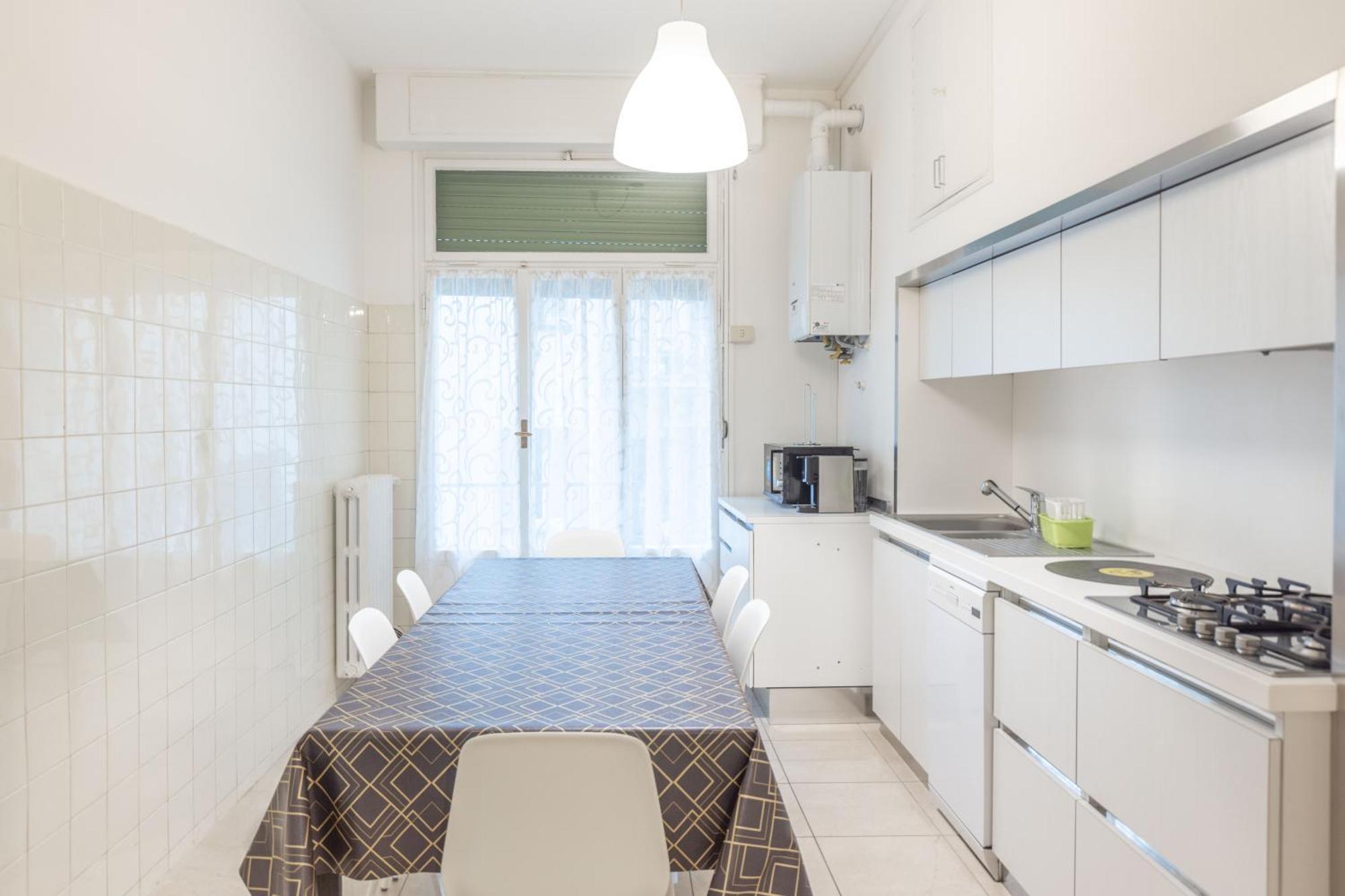 La Finestra Sul Centro, Bologna By Short Holidays 外观 照片